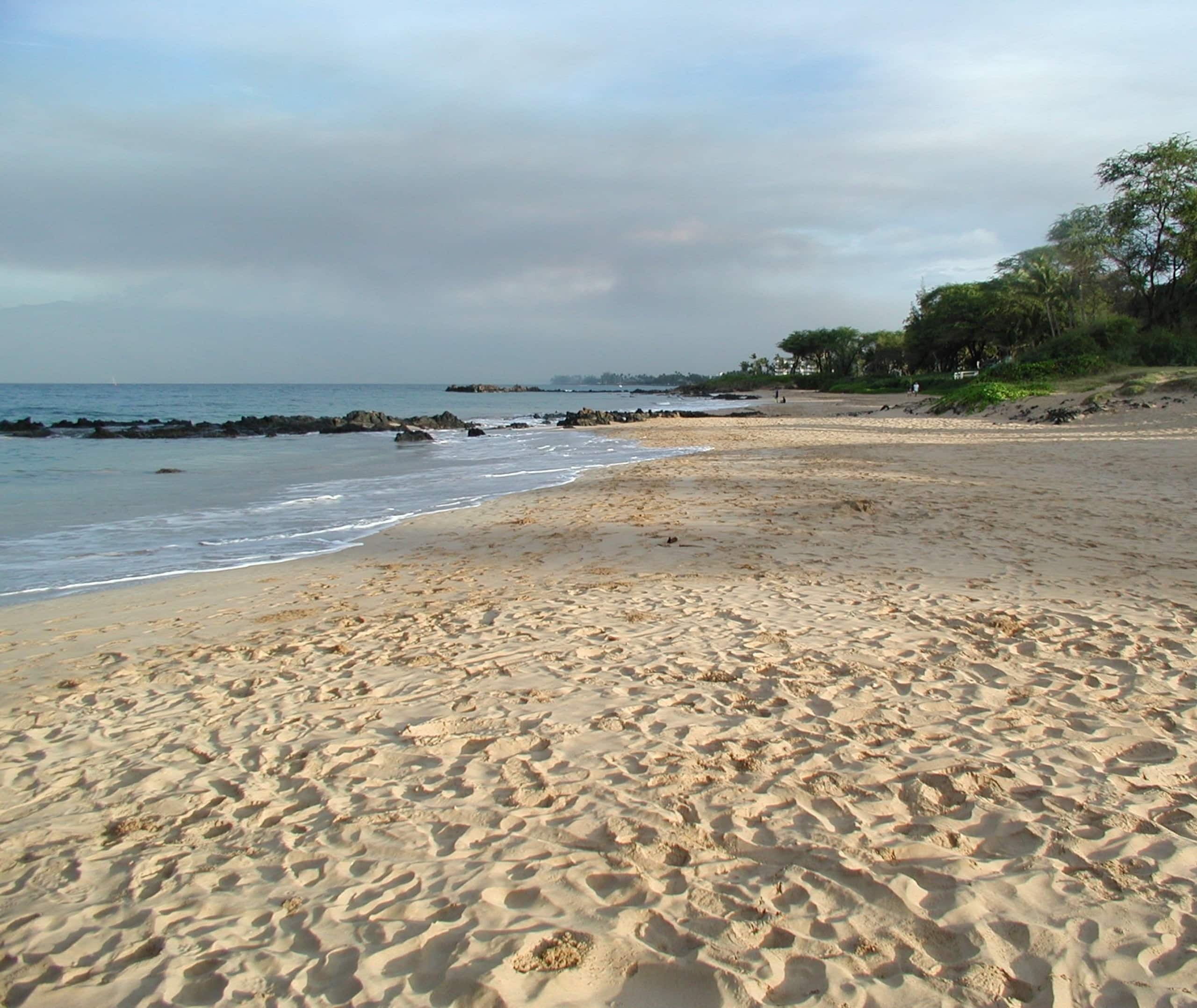 Hale Kamaole condo, across from Kama'ole Beach III - Image 9