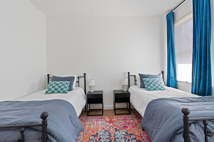 მე-3 საძინებელი (ორი ტყუპი)