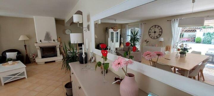 Jolie Villa Avec Piscine En Provence - Salon-de-Provence