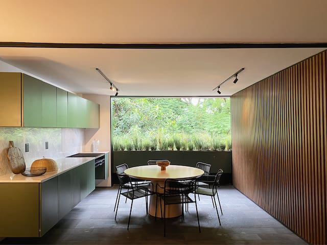 Chic Condesa gem with a terrace!