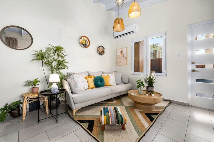 New 1br Apartment & Private Pool - Aruba