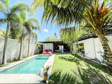 Tropical 2BR Escape | Walk to Selong Belanak Beach