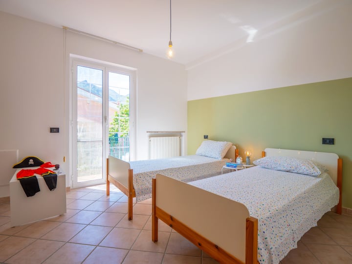 غرفة النوم 1