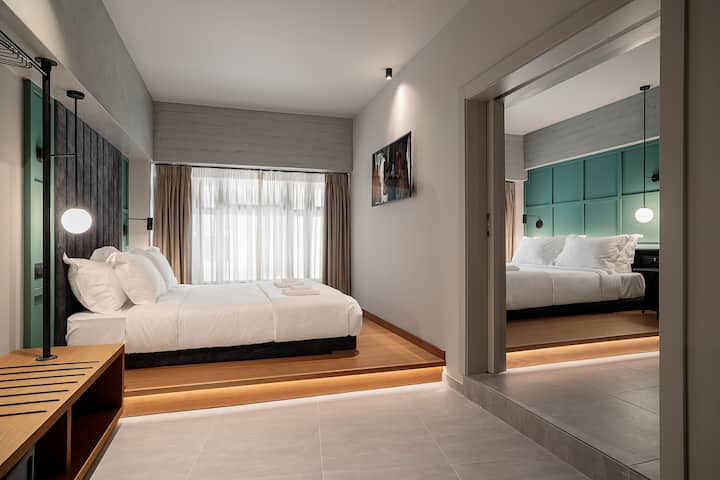Homey 2 Bedroom Suite In Akadimia, Central Athens - Athens