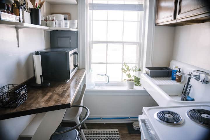 Entire Condo - Walkable Downtown Leesburg - Waterford, VA