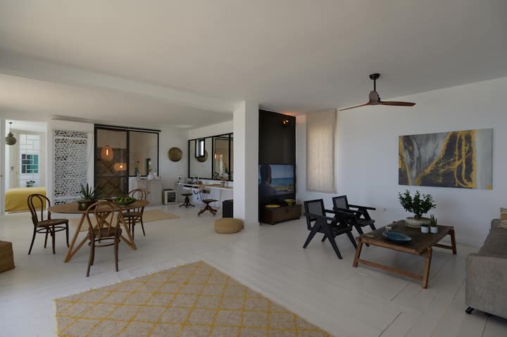 Living room and TV space