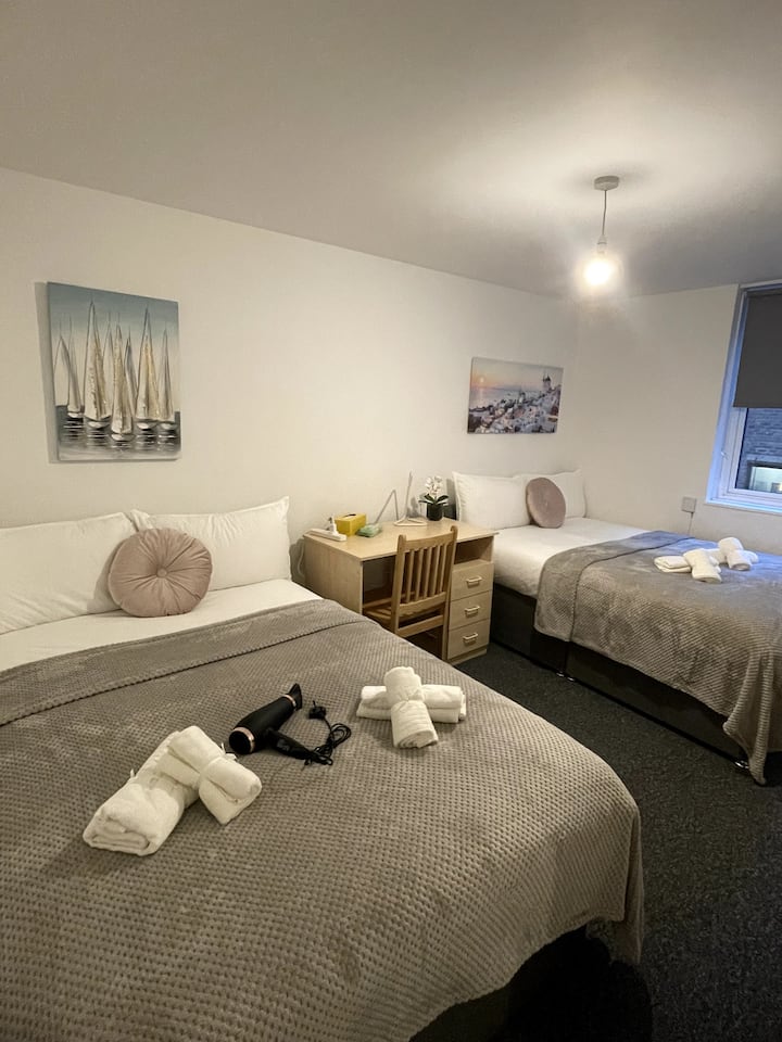 Lovely Quadruple Bedroom In Euston/square (4) - London