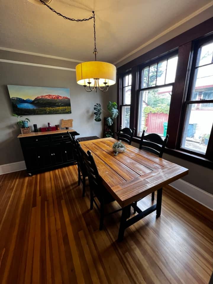 Cozy Home In Heart Of Portland - Portland, OR
