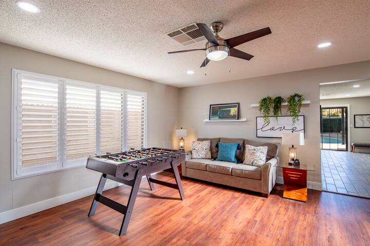 Backyard Heaven, 20m from Strip! gallery image 5