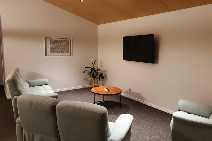 Te Anau Holiday Home - 테아나우