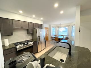 Orchard Park 4 Bed House, Walk to Highmark Stadium, photo 6 of 37