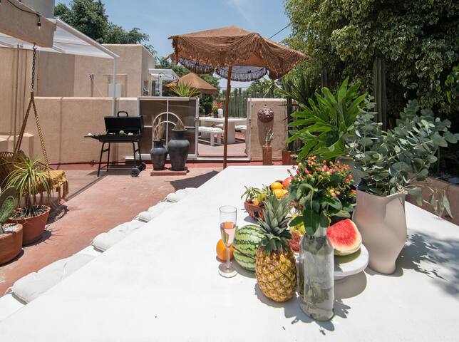 3 Thoughtfully curated Villas / Heart of Condesa gallery image 2