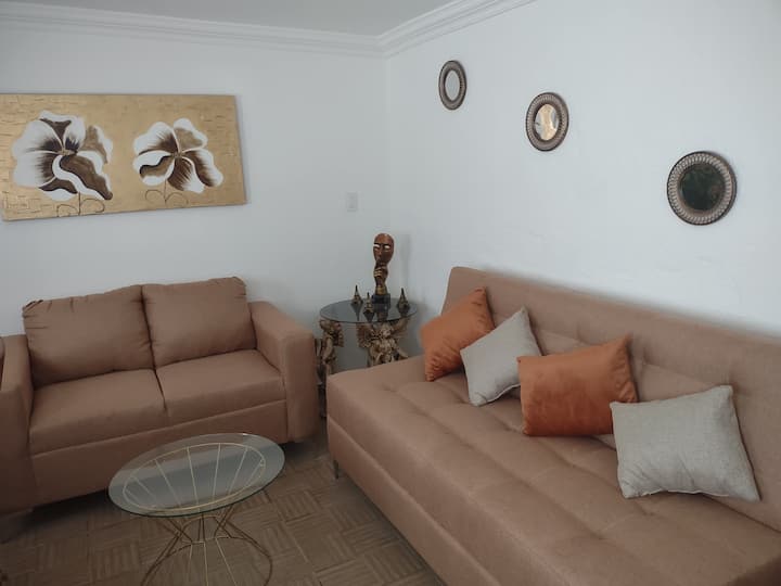Acogedora Casita Tipo Departamento; Zona Centro - Guadalajara