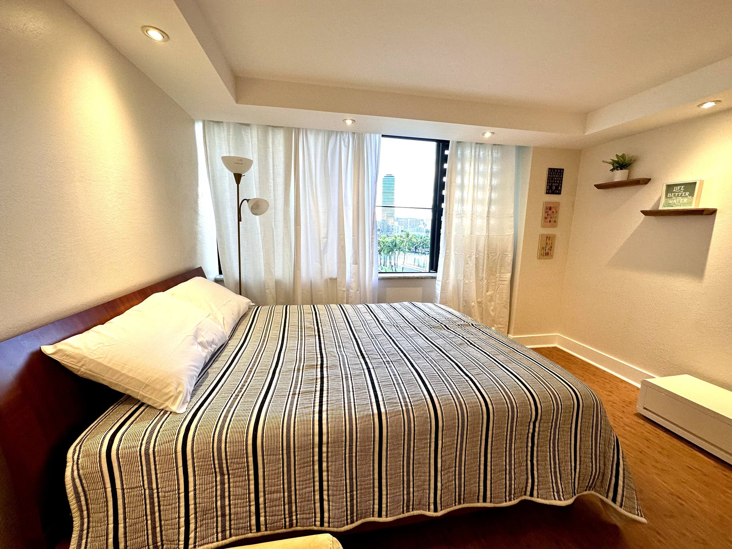 Condo in Honolulu · ★4.91 · Studio · 1 bed · 1 bath - Image 15