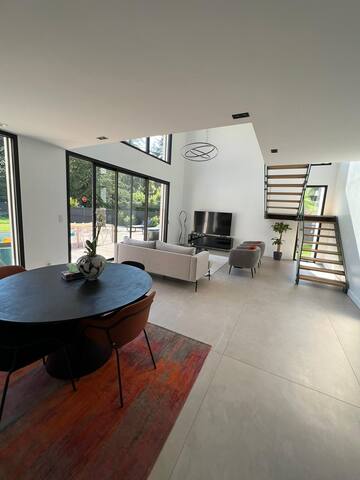 Villa haut standing avec piscine gallery image 4