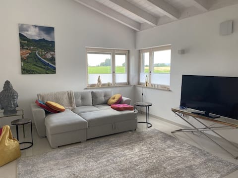 Luxurious apartment, up to 4 people / near Munich