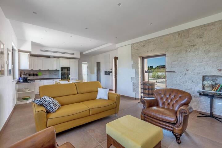 valle d’Itria IN infinity pool gallery image 2