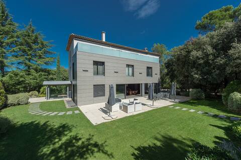 La Villa