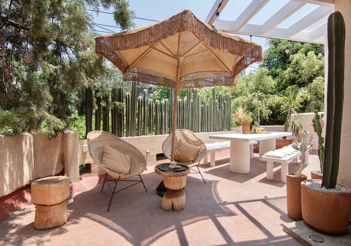 2 Thoughtfully curated Villas / Heart of Condesa