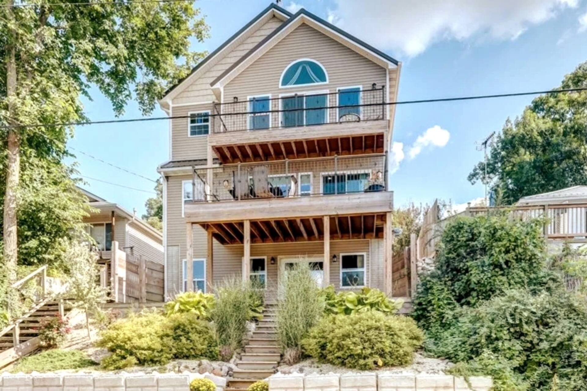 Beautiful House overlooking Lake Chemung, with a Private Chef Tasting option.
