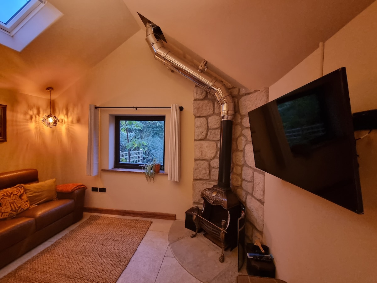Popular Airbnb listing: Hidden retreat, romantic, (Hazel Tree Cottage) in Cumbria