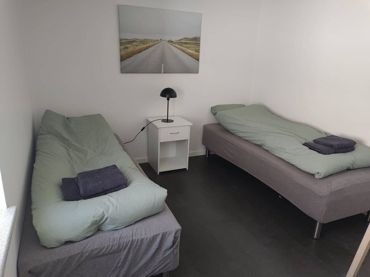 غرفة النوم 2