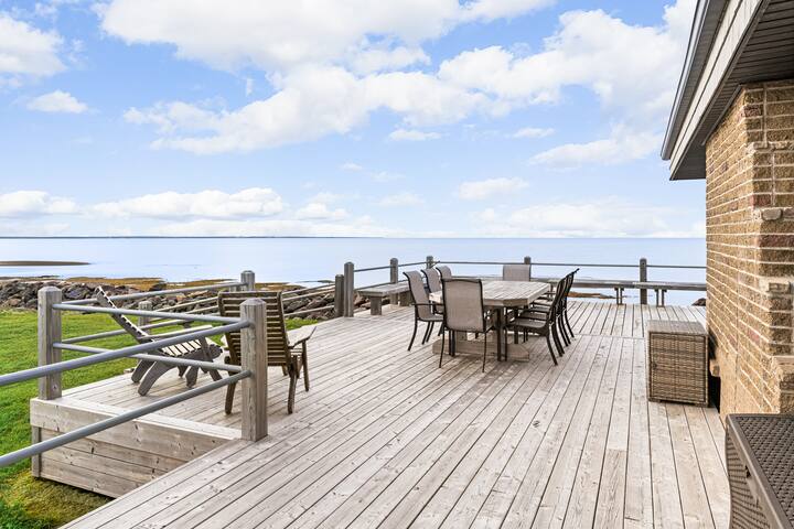 Ptit Paradis – Waterfront Oasis gallery image 4