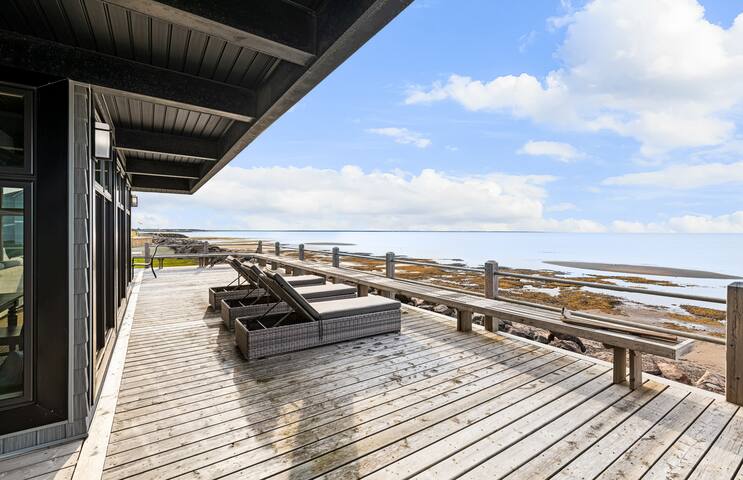 Ptit Paradis – Waterfront Oasis gallery image 3