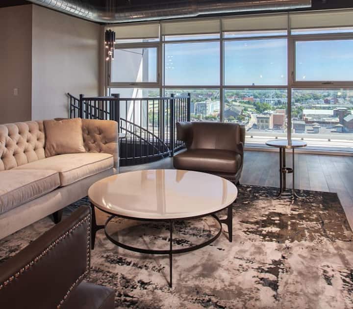 1 Bedroom Luxury Bi-Level Condo at 500 Pearl - Condominiums for Rent in ...