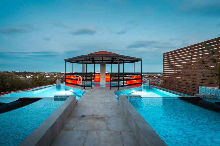 Paramithia Villa gallery image 5