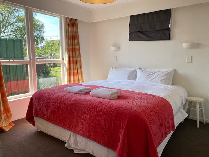 საძინებელი 2