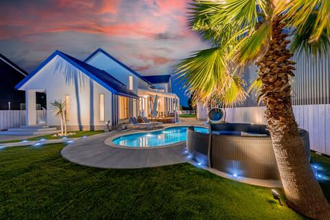 Congratulations on TBS [King's Brunch]!Super luxury villa/sauna, pool, jacuzzi, BBQ