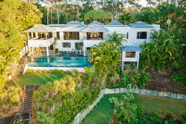 Coastal Haven Vista Retreat