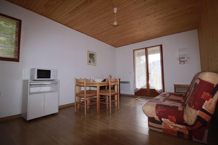 Grand Studio Dans Un Chalet En Pleine Nature - コルマール