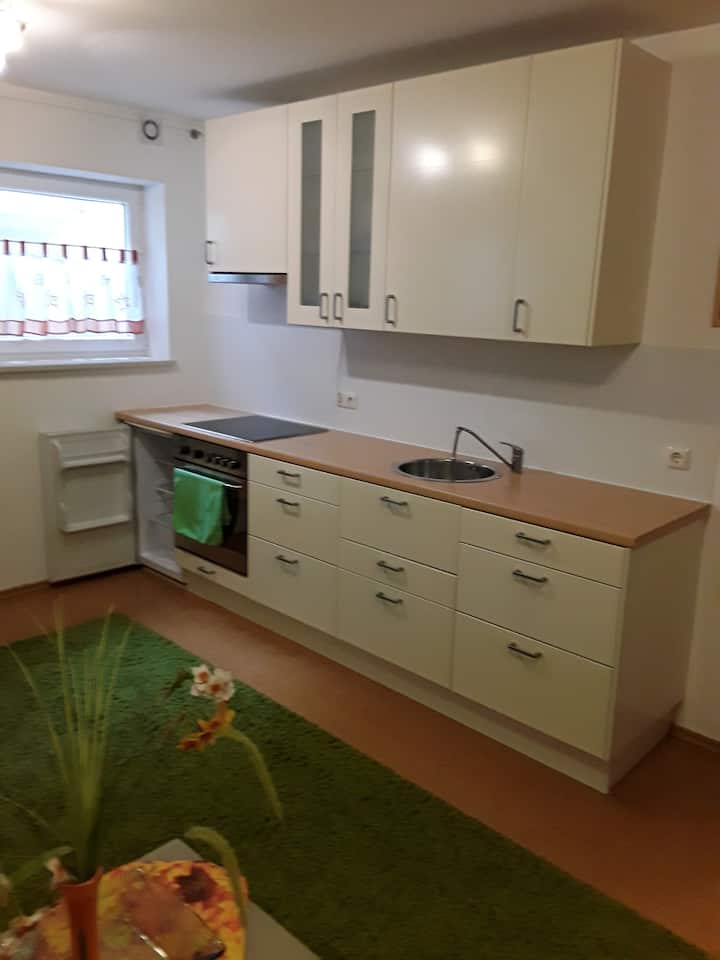 Zimmer Mit Eigenen Bad Im Souterrain - Munich
