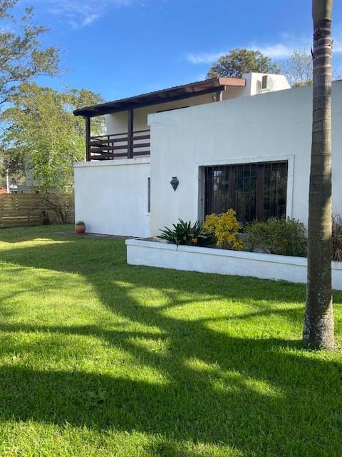 El Pinar two blocks from the sea