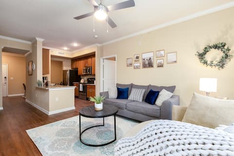 Long Stays Welcome! Near DFW Airport & Frisco!