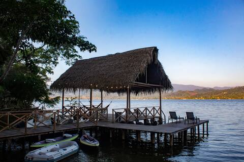 Espectacular Casa De Campo Laguna Azul Sauce