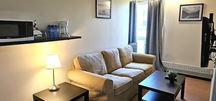 Discover This Cosy 1 Bedroom Suite! - Kirkland Lake