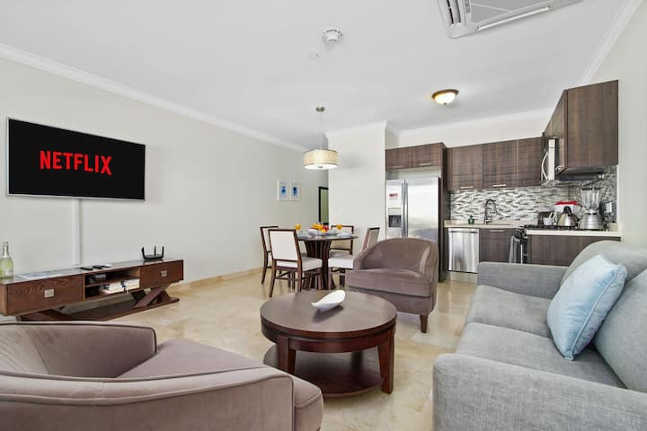 1br1ba Condo In Amazing Location W/ Pool And Gym - Aruba