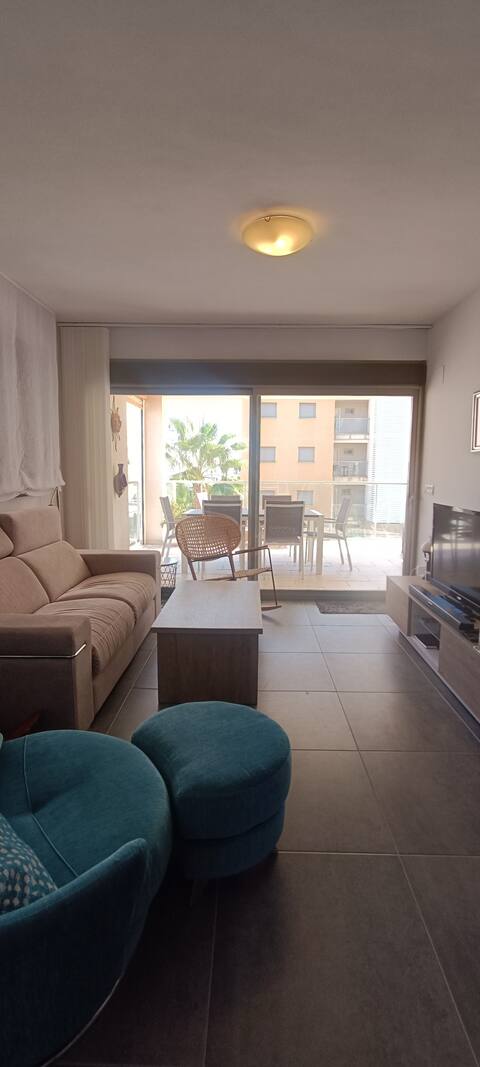Spacious apartment & terrace, heated pool - PMT24