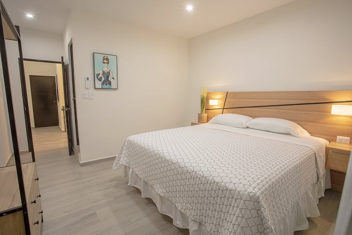 Glavna spavaća soba s klima-uređajem 