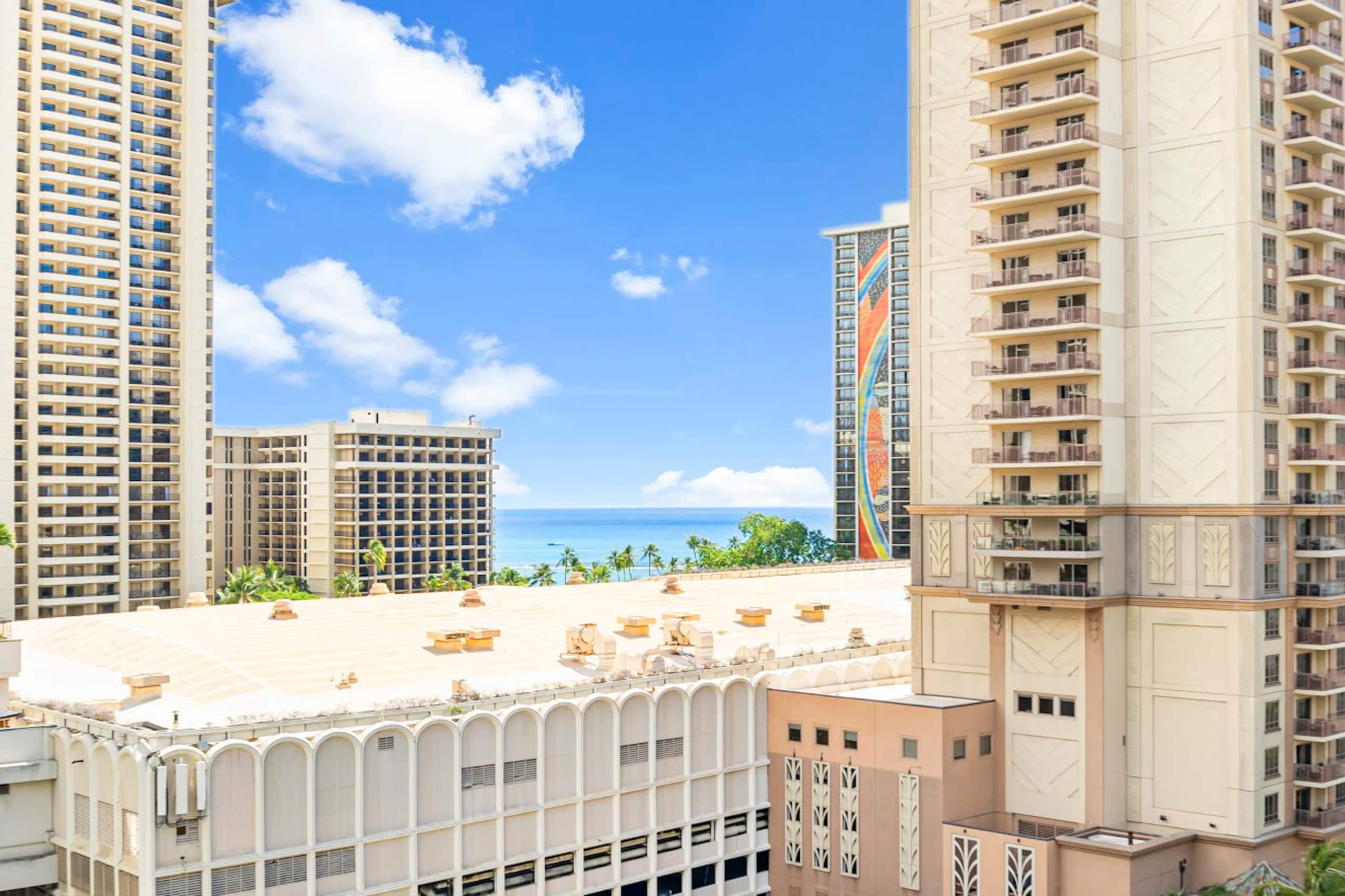Hotel in Honolulu · ★4.94 · Studio · 2 beds · 1 private bath - Image 23