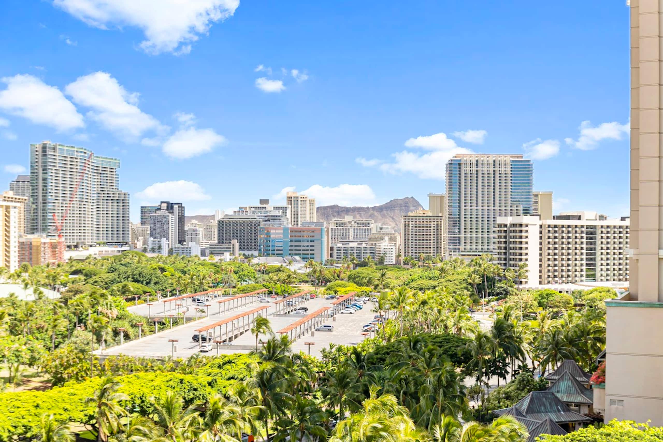 Hotel in Honolulu · ★4.94 · Studio · 2 beds · 1 private bath - Image 25