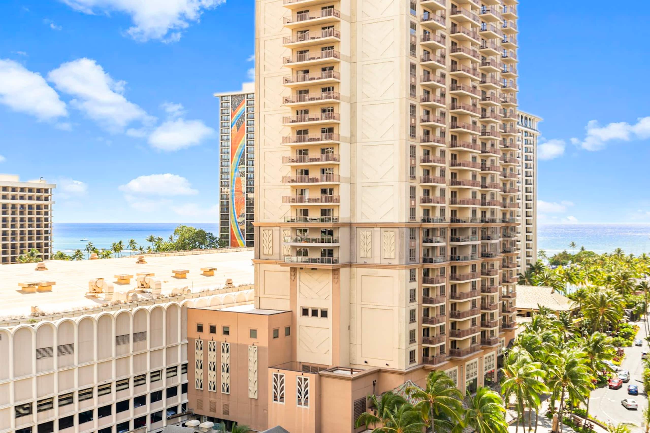 Hotel in Honolulu · ★4.94 · Studio · 2 beds · 1 private bath - Image 9
