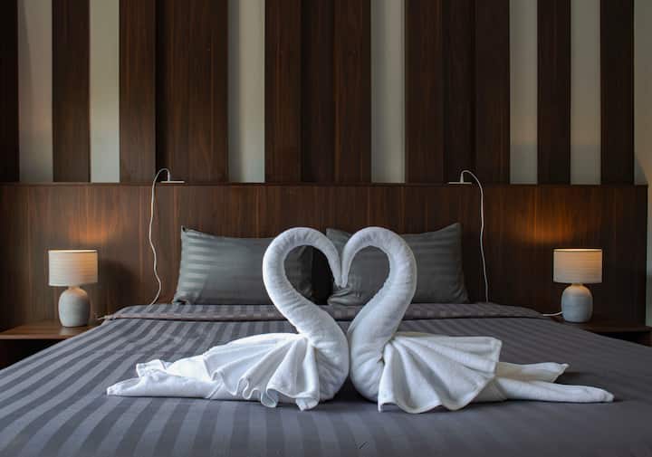 غرفة النوم رقم رقم (بجانب حمام السباحة)