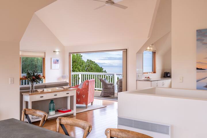 Hamptons Hideaway gallery image 3