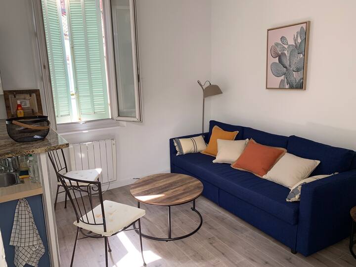 Loue F3 En Duplex Avec Terrasse - Toulon