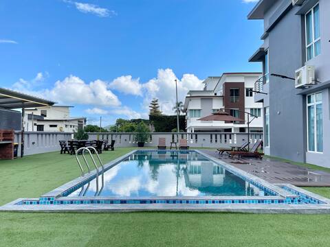 Private Pool Retreat | Bungalow w/ Karaoke | 20pax