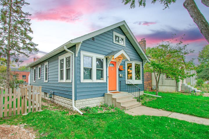 Cozy 3BR Home |Arcade, Game Rm&Luxury Near MOA/MSP